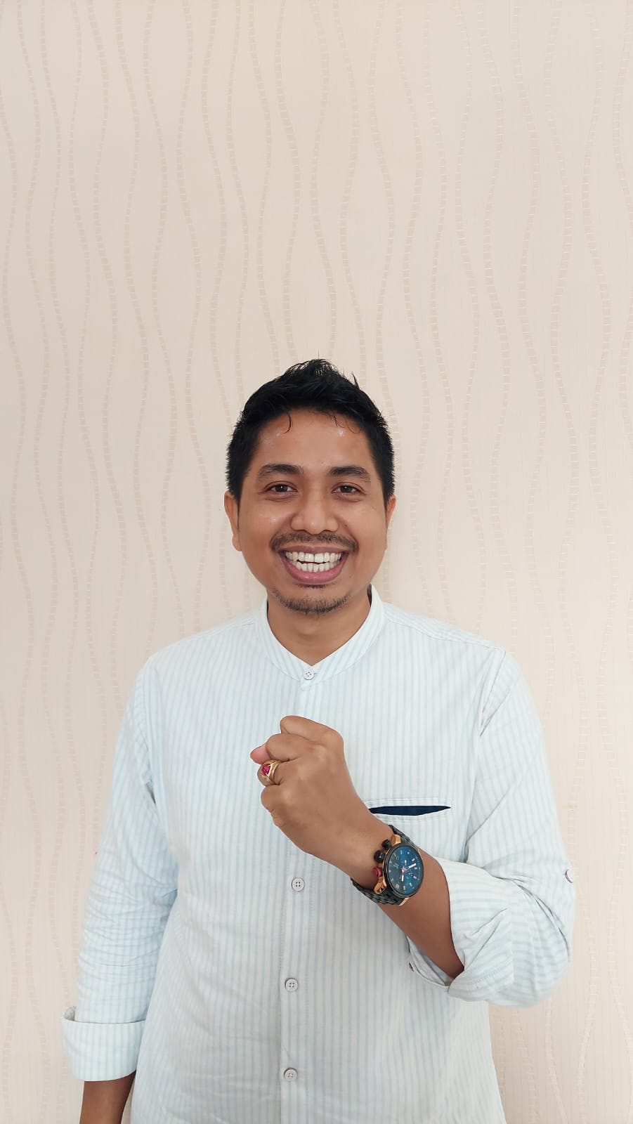 Donal Ortega, SKM, M.Kes